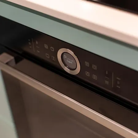 Vilă Seafront 3-bed Palazzino With Jacuzzi, Heart Of Balluta *