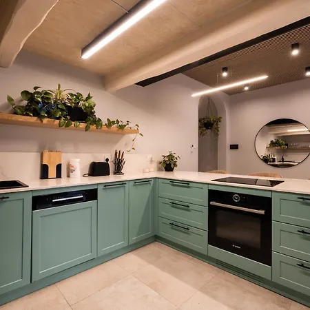 Vilă Seafront 3-bed Palazzino With Jacuzzi, Heart Of Balluta